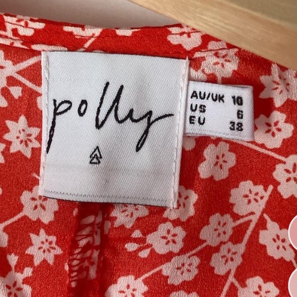 Princess Polly red wrap dress - Picture 3 of 3